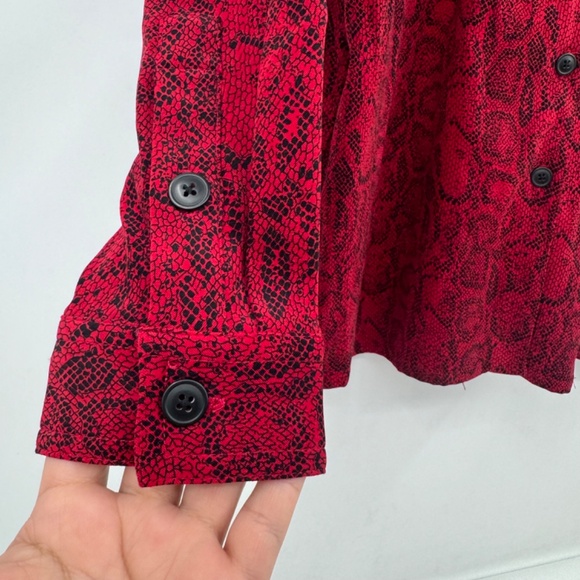 Denim Co Top Women Large Red Long Sleeve Button Up Snake Print Western Stretch - Picture 2 of 10